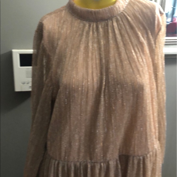 GOLD SHIMMER DRESS SIZE 18 - Picture 4 of 7